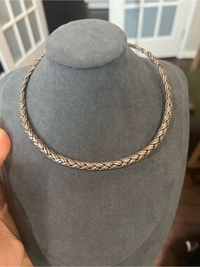 Elegant Braided torque 925